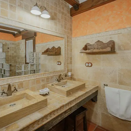 Casa Rural Los Beatos-2